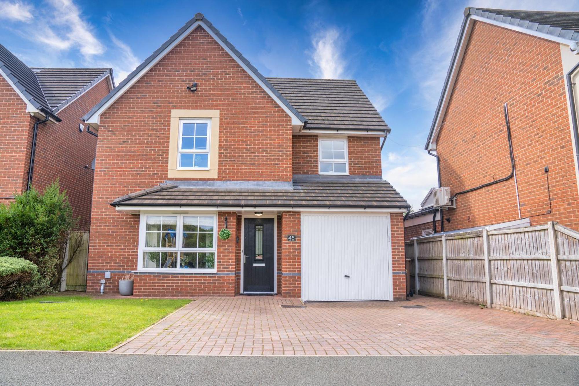 Beautiful & Luxurious - Free Parking, Wi-fi Holiday home *